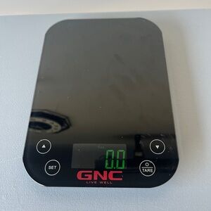 GNC Digital Kitchen Scale in Black